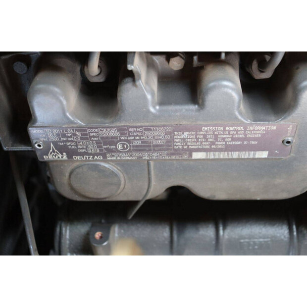 2011 JCB TM220-47787227