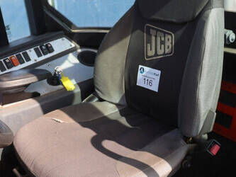 2011-jcb-tm220-1462321-47787230