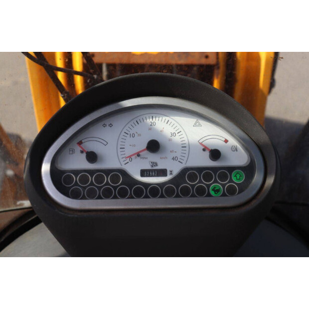 2011 JCB TM220-47787237
