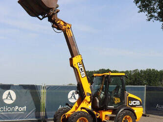 2011-jcb-tm220-1462321-47787241
