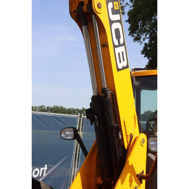 2011 JCB TM220-47787245
