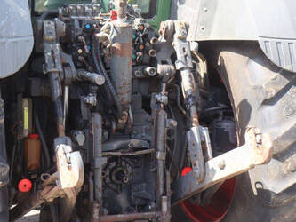 2007-fendt-927-vario-47787353