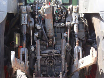 2007-fendt-927-vario-47787354