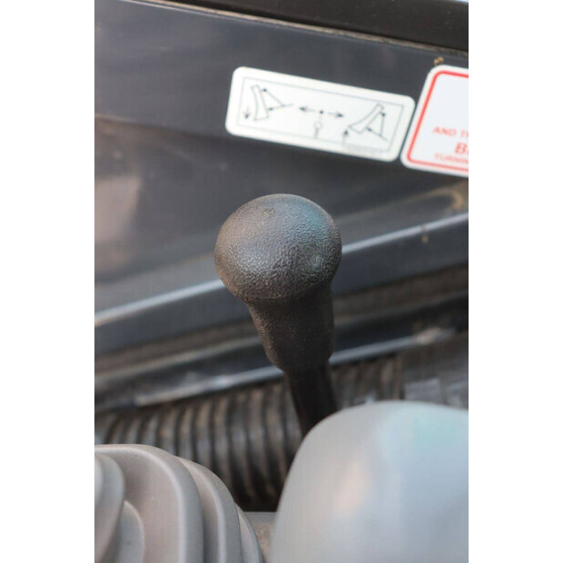 هيتاشى ZX26U-6CLR-47787409