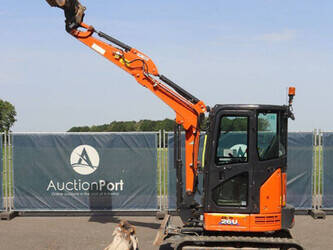 hitachi-zx26u-6clr-47787416