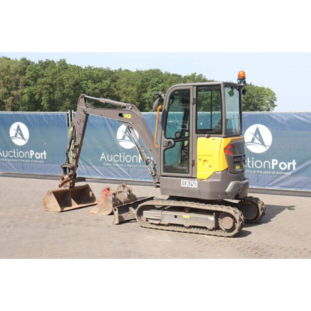 2023 Volvo ECR25D-47787455