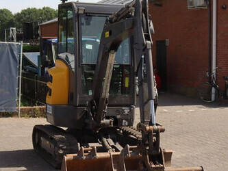 2023-volvo-ecr25d-1462327-47787459