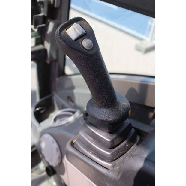 2023 Volvo ECR25D-47787486