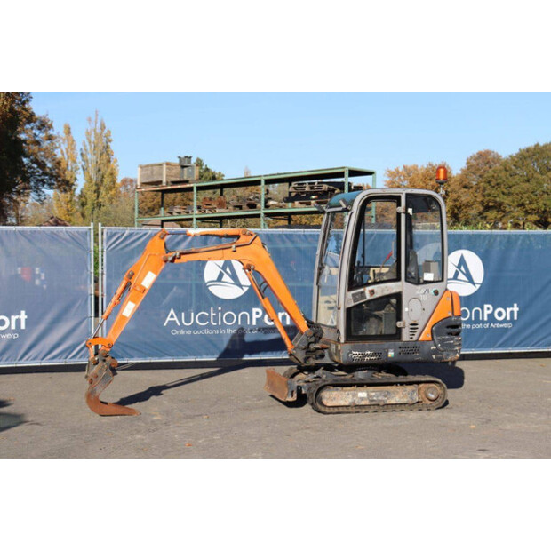 2009 Hitachi ZX18 CLR-47787764