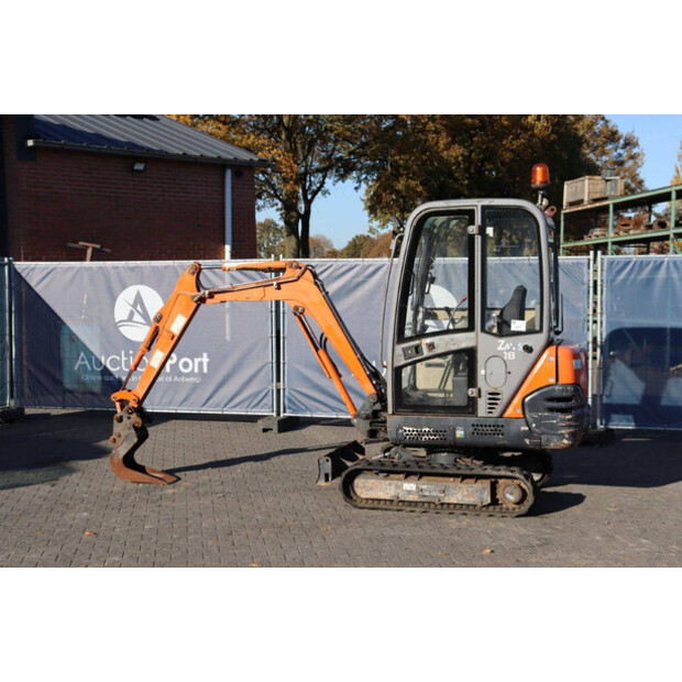 2009 Hitachi ZX18 CLR-47787766