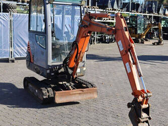 2009-hitachi-zx18-clr-1462335-47787770
