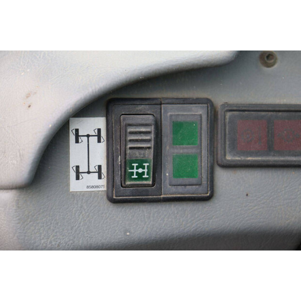 2000 New Holland LM410-47787847