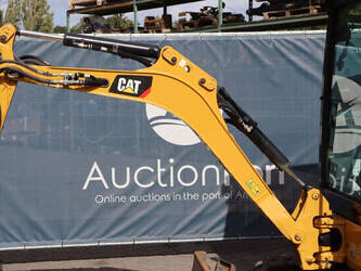caterpillar-301-8-1462338-47787912