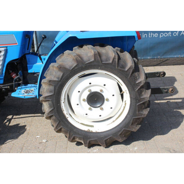 لسكي TU1700F-47788260