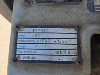 1990-toyota-fd30-47788530