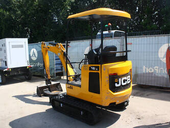 2023-jcb-16c-1-47788592