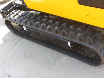 2023-jcb-16c-1-47788593