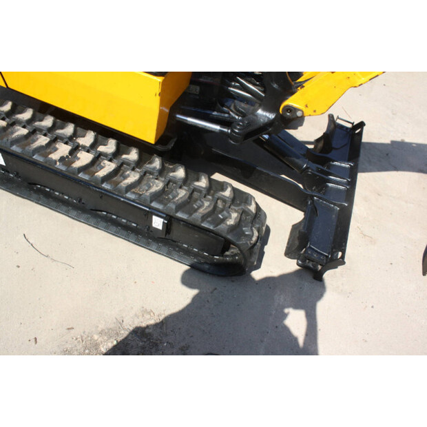 2023 JCB 16C-1-47788598