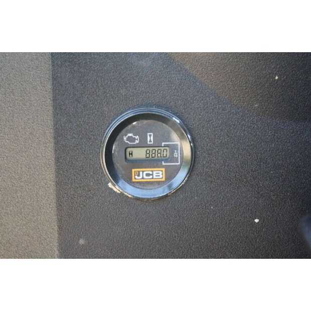 2023 JCB 16C-1-47788602
