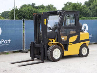 2011-yale-glp45svx5-v2214-1462368-47788701