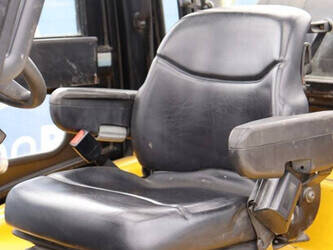 2011-yale-glp45svx5-v2214-1462368-47788715