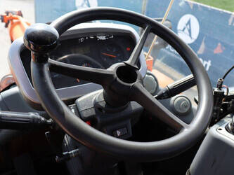 2011-doosan-dl250-1462369-47788762