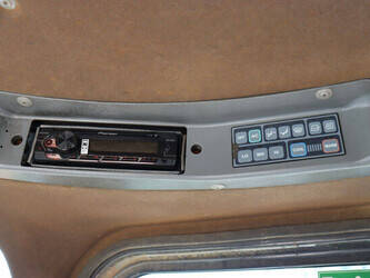 2011-doosan-dl250-1462369-47788776