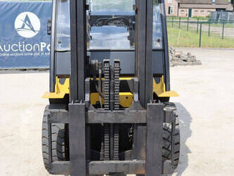 2011-yale-glp45svx5-47788872