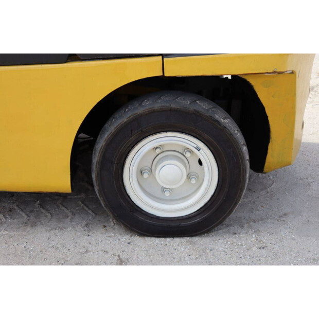 2011 Yale GLP45SVX5-47788880
