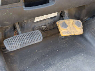 2011-yale-glp45svx5-47788892