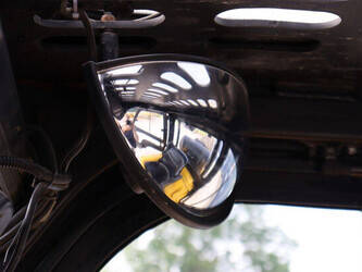 2011-yale-glp45svx5-47788893