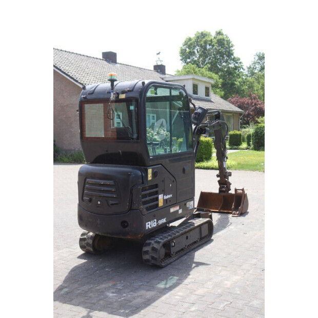 Hyundai R18-9AK-47789121