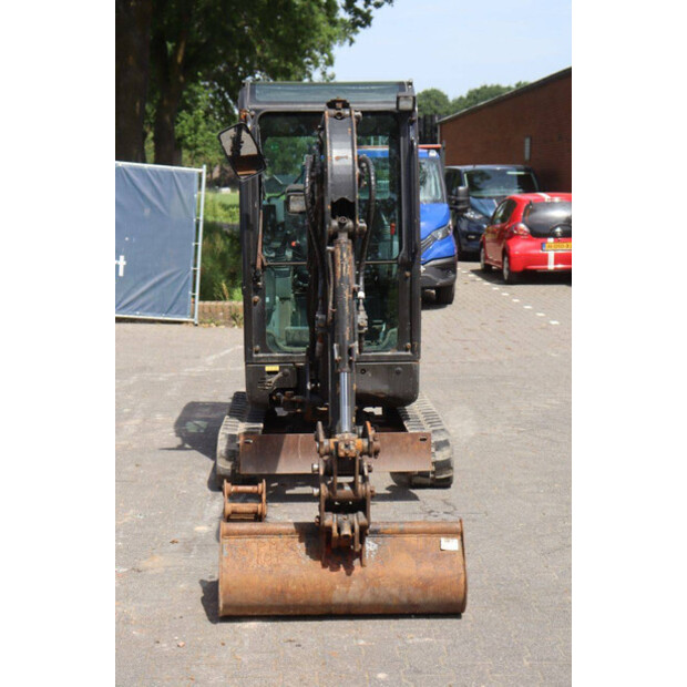 Hyundai R18-9AK-47789123