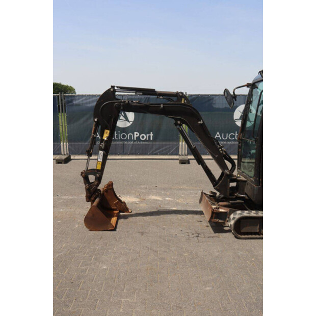 Hyundai R18-9AK-47789125