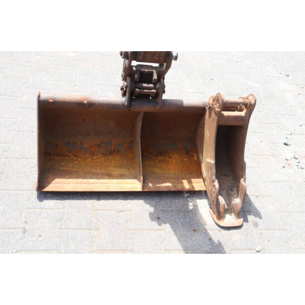 Hyundai R18-9AK-47789128