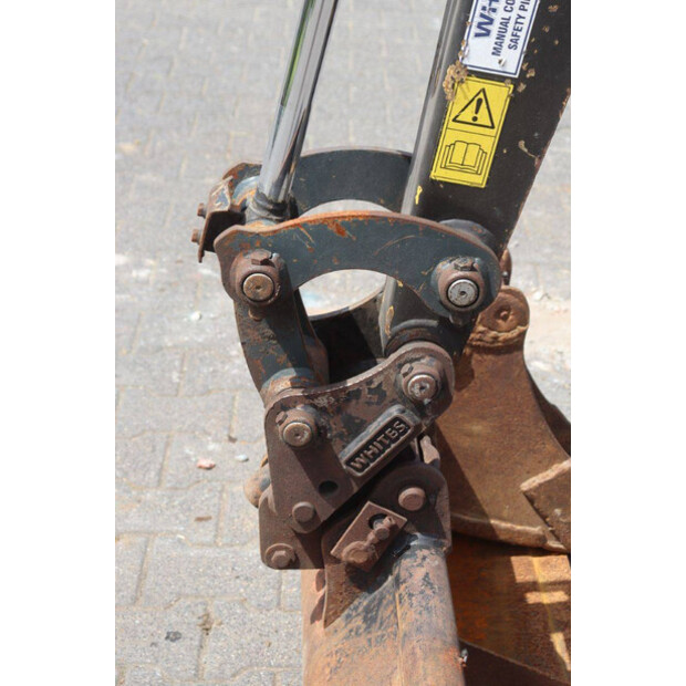 Hyundai R18-9AK-47789129