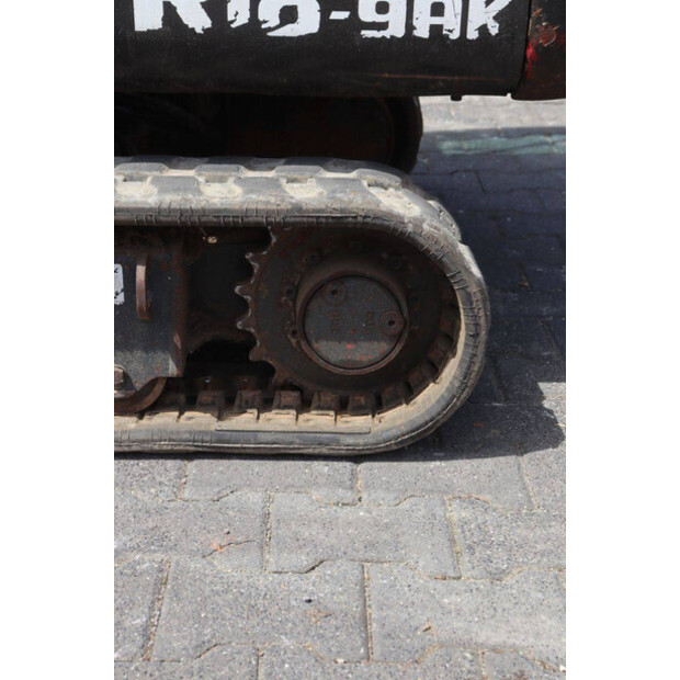 Hyundai R18-9AK-47789136