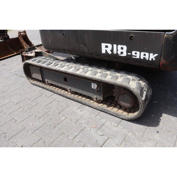 Hyundai R18-9AK-47789137