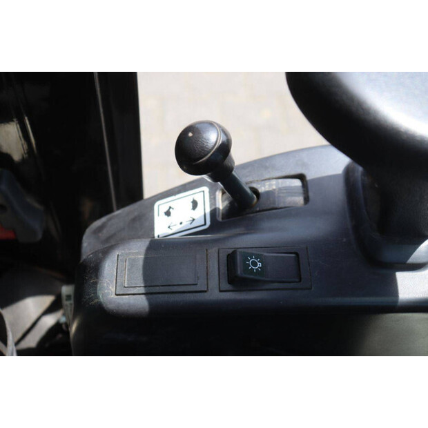 Hyundai R18-9AK-47789151