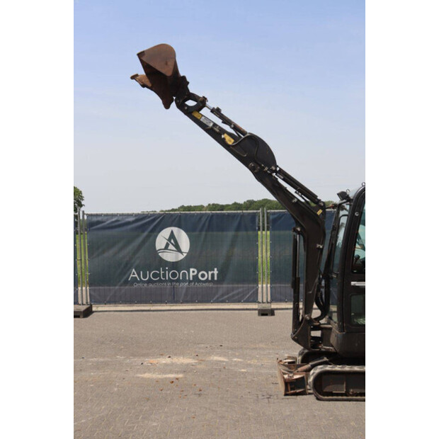 Hyundai R18-9AK-47789156