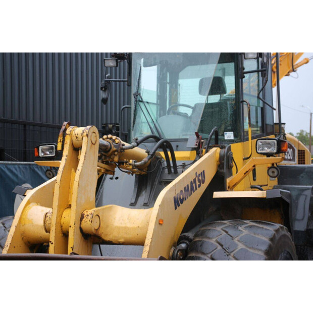 2004 Komatsu WA320-5H-47789354