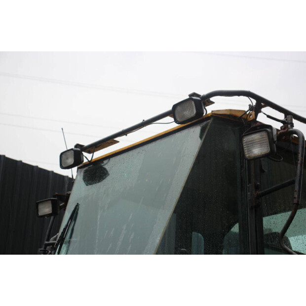 2004 Komatsu WA320-5H-47789357