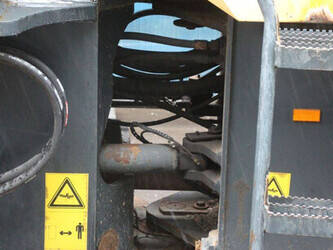 2004-komatsu-wa320-5h-47789360