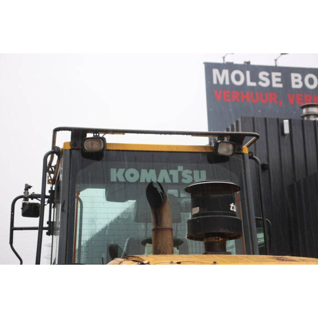 2004 Komatsu WA320-5H-47789364