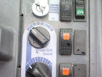 2004-komatsu-wa320-5h-47789375