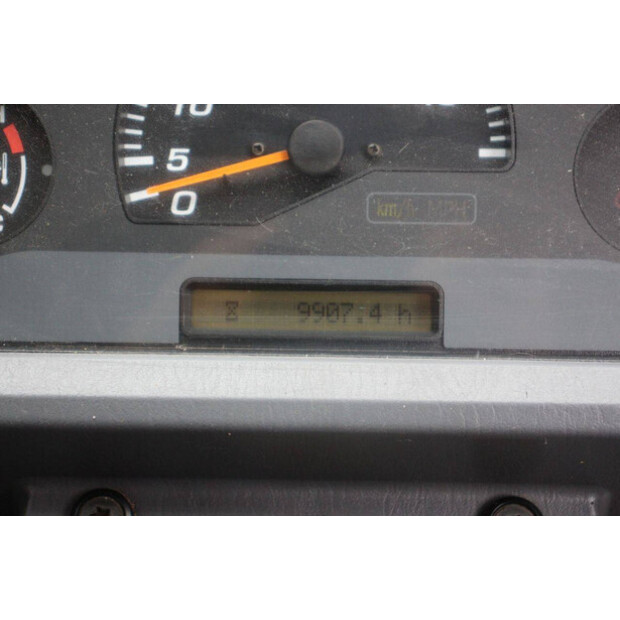 2004 Komatsu WA320-5H-47789378