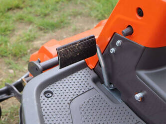 husqvarna-r214tc-47789501
