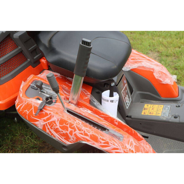 Husqvarna R214TC-47789503