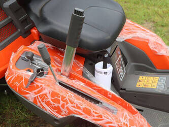 husqvarna-r214tc-1462398-47789719