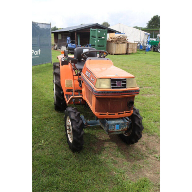 KUBOTA B1-17 Bulltra-47789841